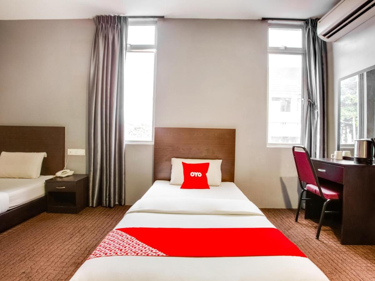 Oyo 89652 P Line Hotel Johor Bahru Extérieur photo